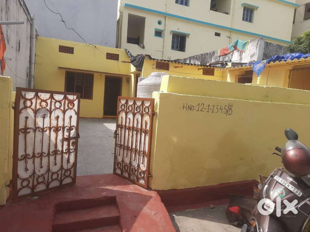 Lalapet House