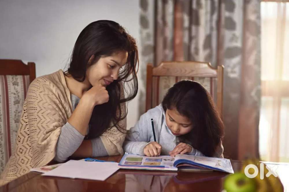 Home tutor collage student