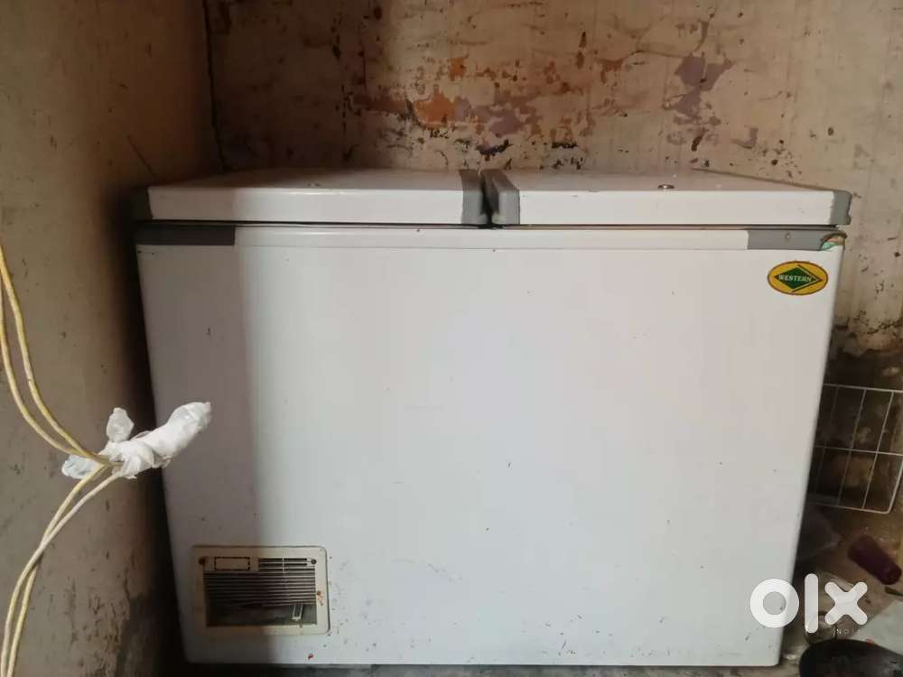 D fridge and tower Air cooler