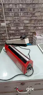 Small Packing & Sealing Machine – Kitchen Appliance