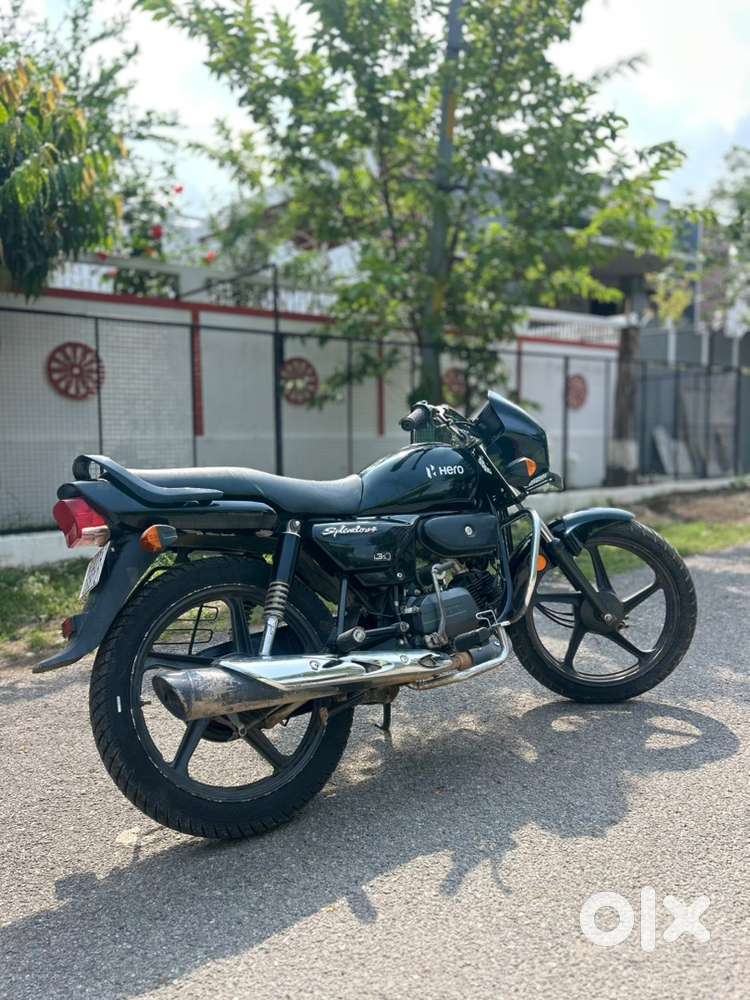 1st owner, showroom condition