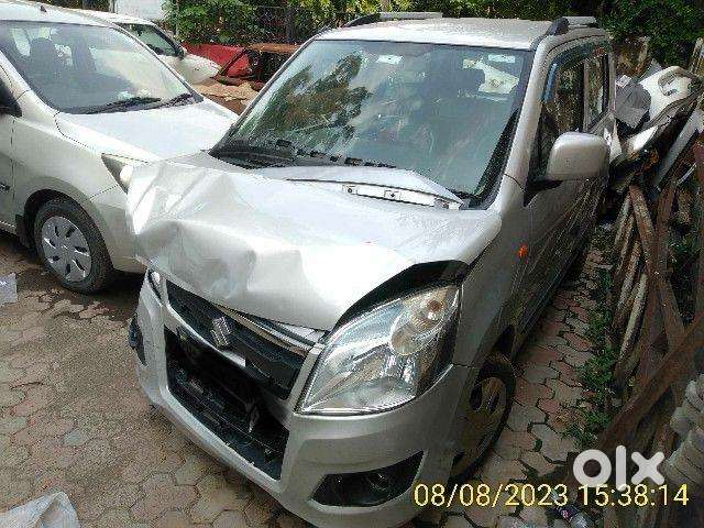 Wagon r vxi 2015 model spare parts available