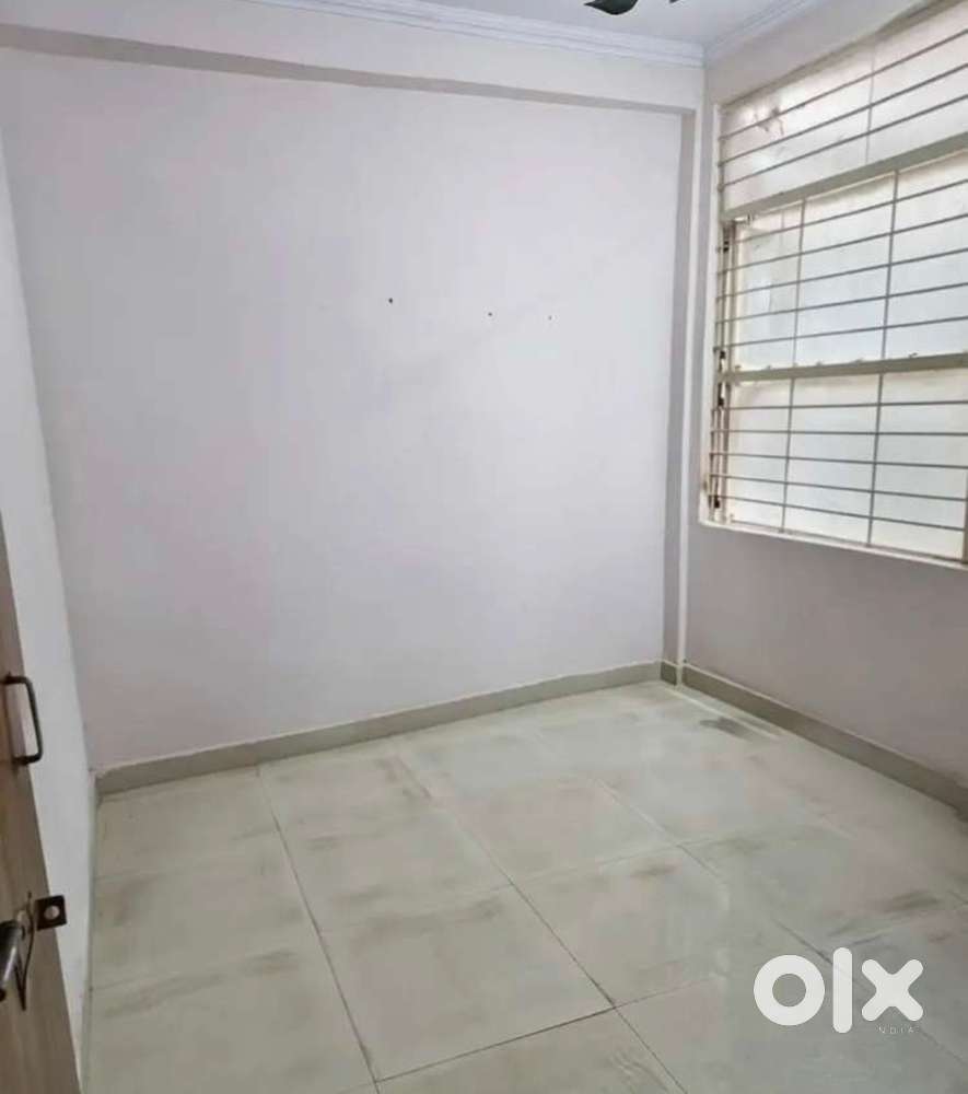 Requird female room matr for a room with attached wash room