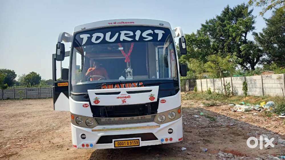 Eicher chechis and bodey sivam