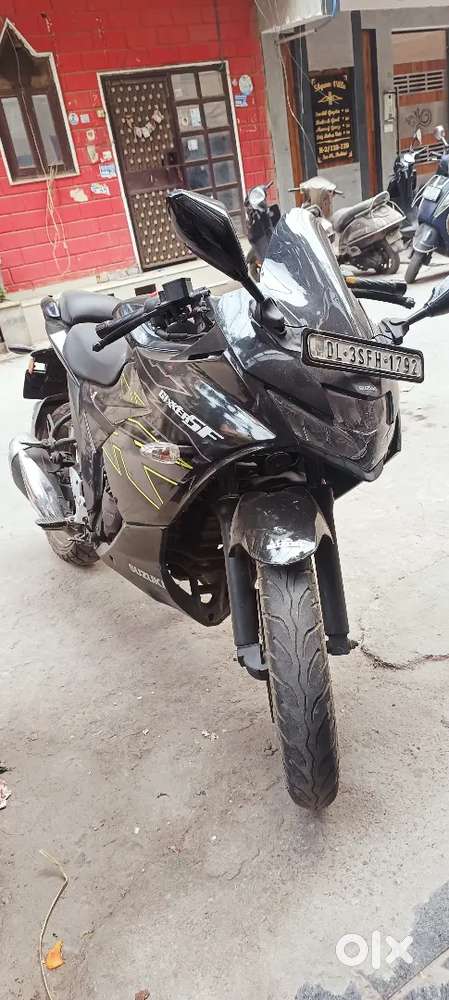 Suzuki Gixxer sf ride connect sport