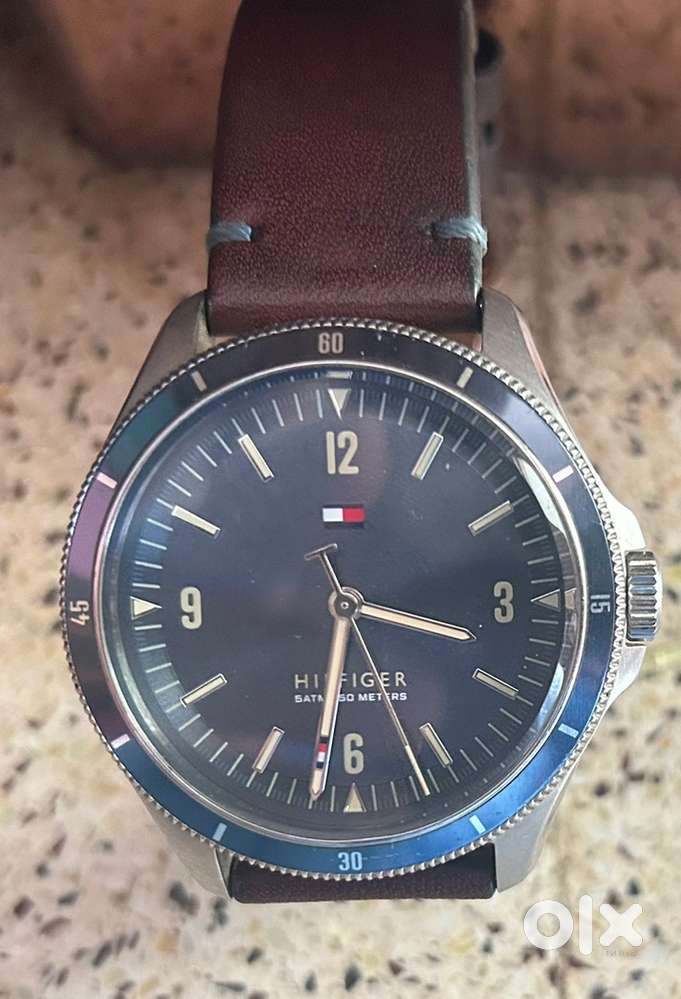 Watch-Tommy Hilfiger