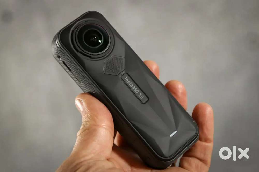 Insta 360 X5 camera with 3m extension stick