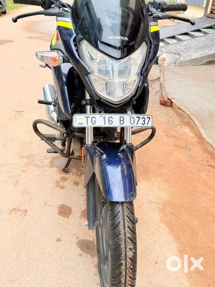 Excellent condition with all papers clear