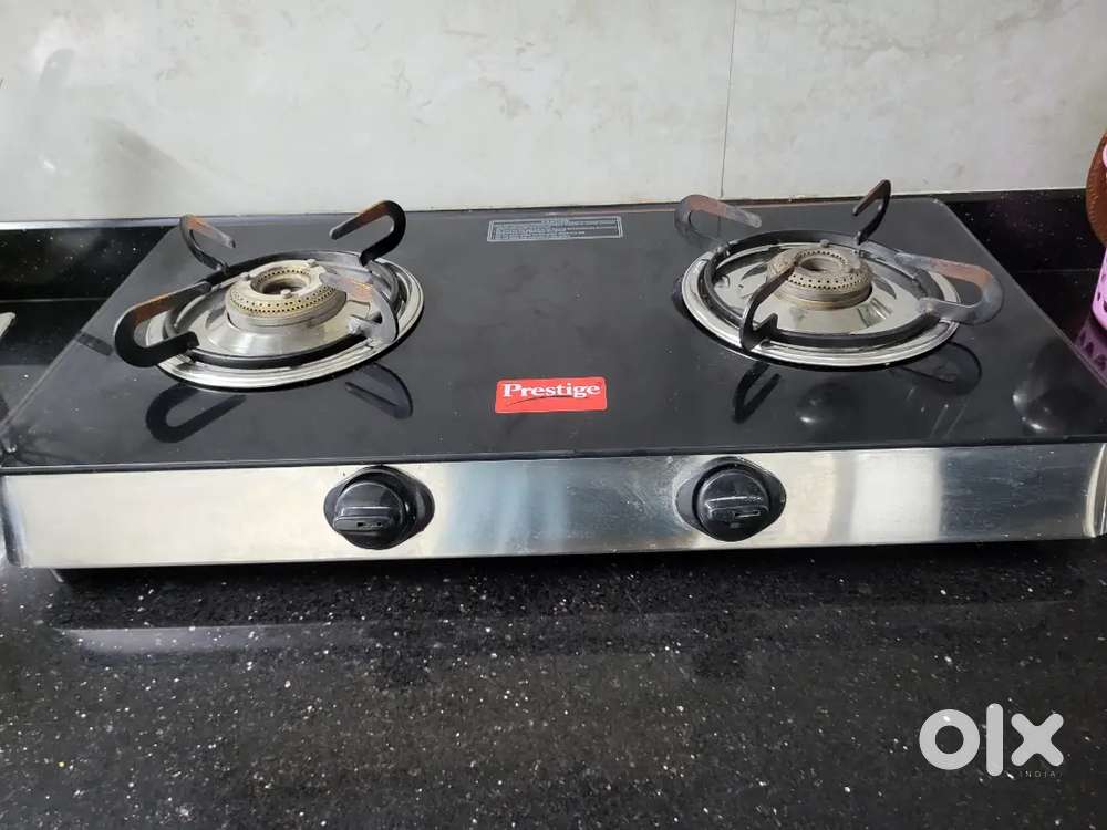 Prestige 2 burner gas stove in excellent condition