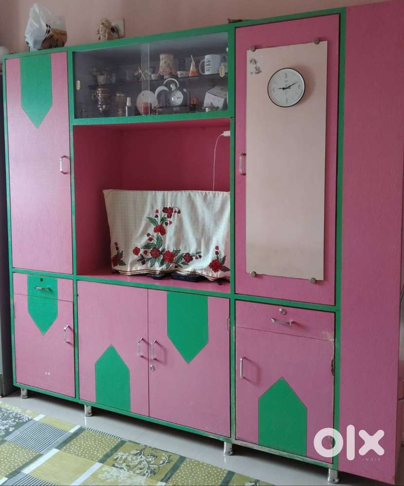 Tv cabinet