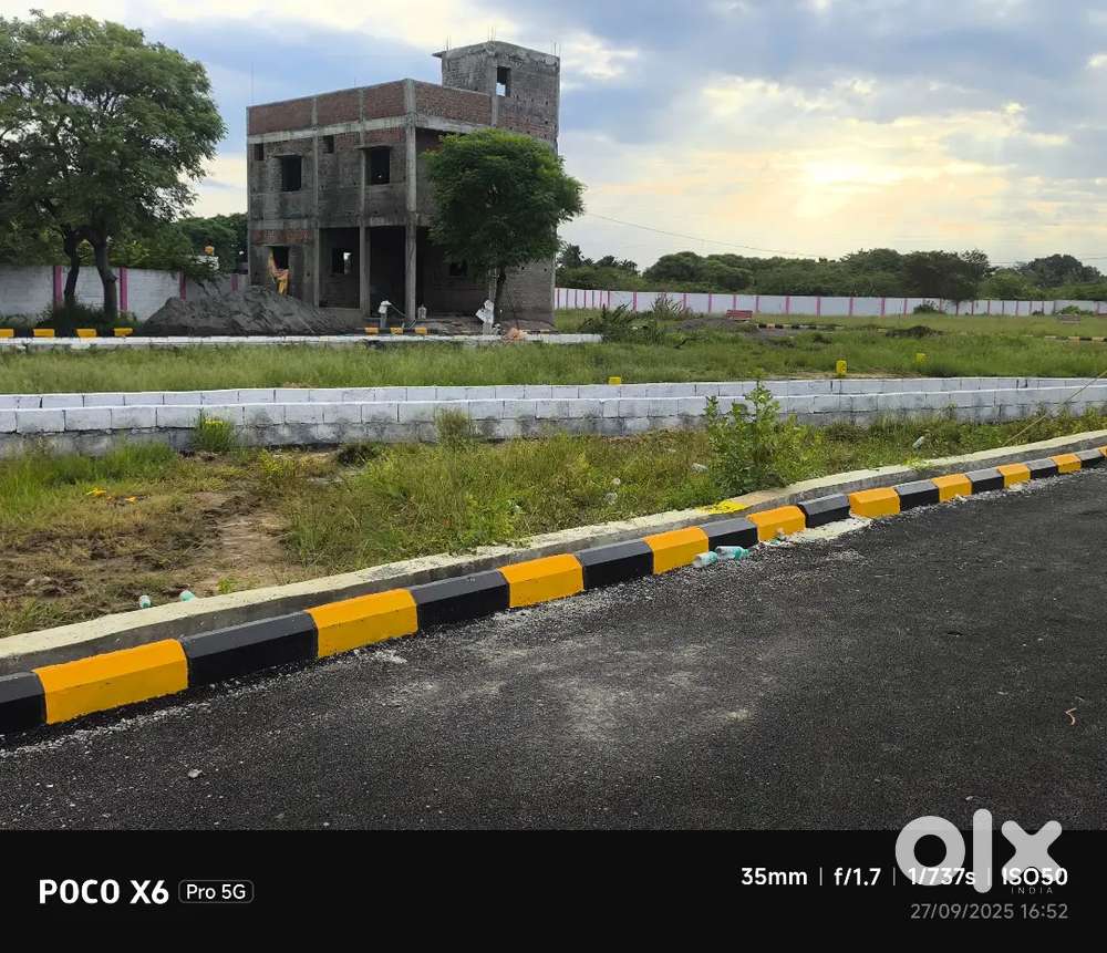 On road residential plot in Kundrathur