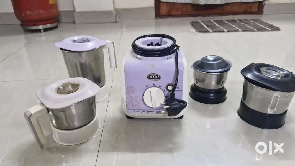 Ultra Mixie with Jar