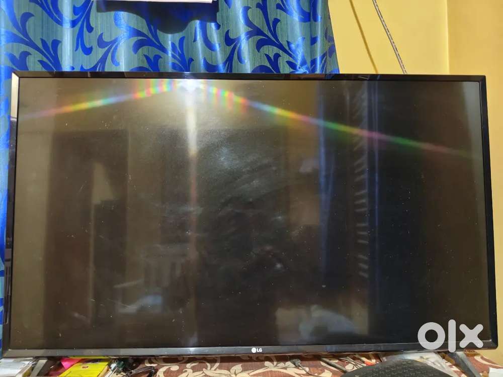 Smart TV for Sale – Excellent Working Condition