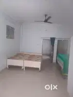 2bhk independent flat in Shalimar enclave near 10 no arera colony