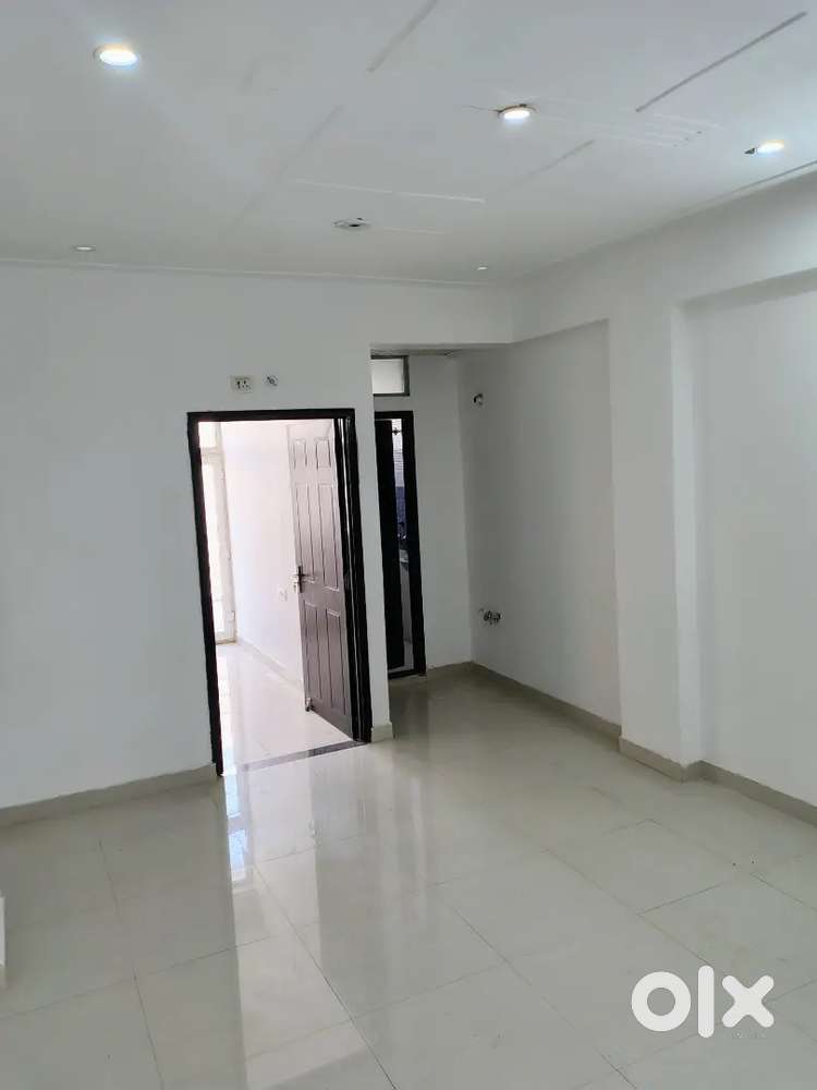 Spacious 2BHK for rent in jankipuram ,new friends colony