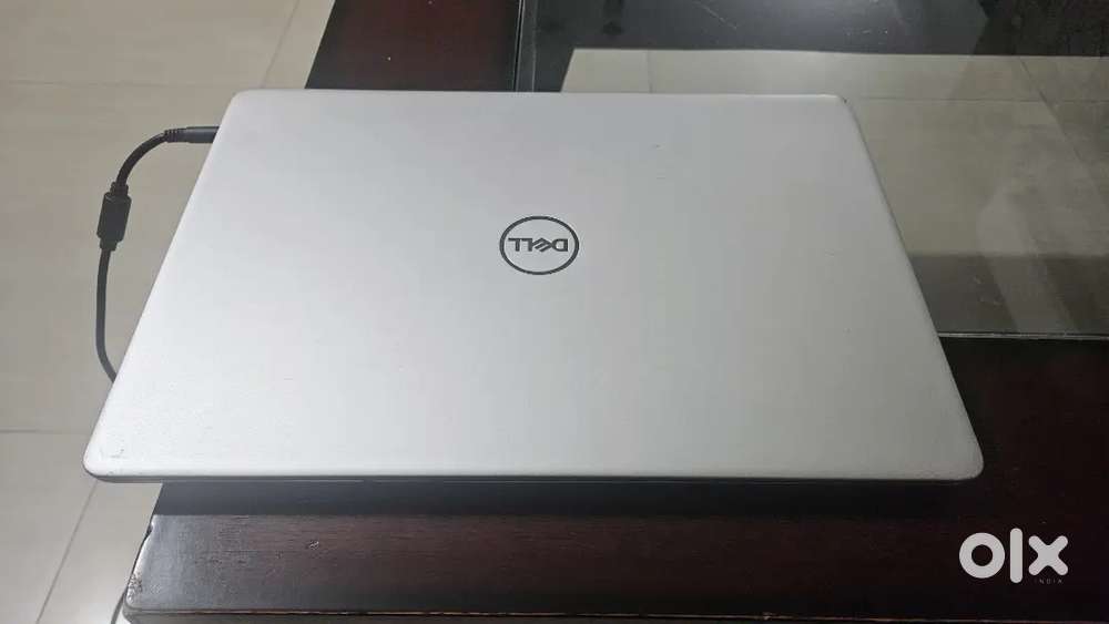 Dell inspiron 5370