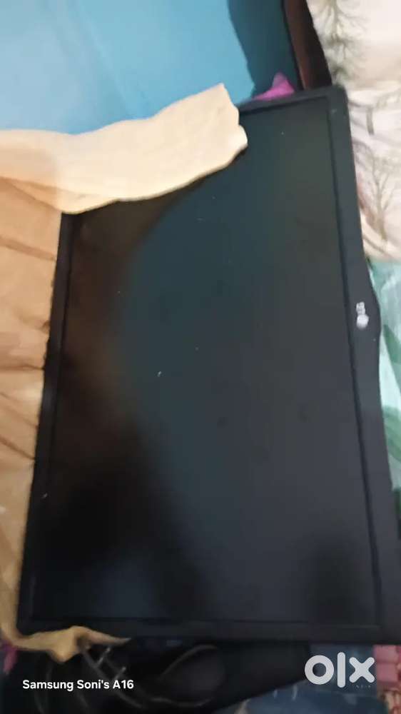 Lg ki lcd tv acchi hai koi kharabi nhi jyada chali hi nhi