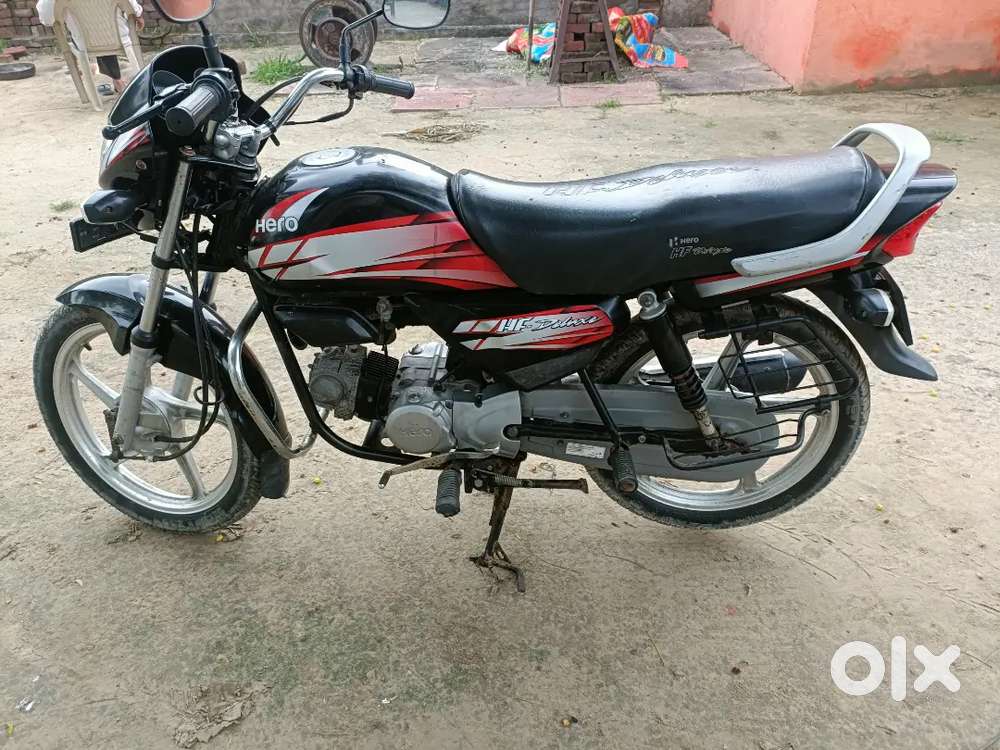 Hero HF Delux bike