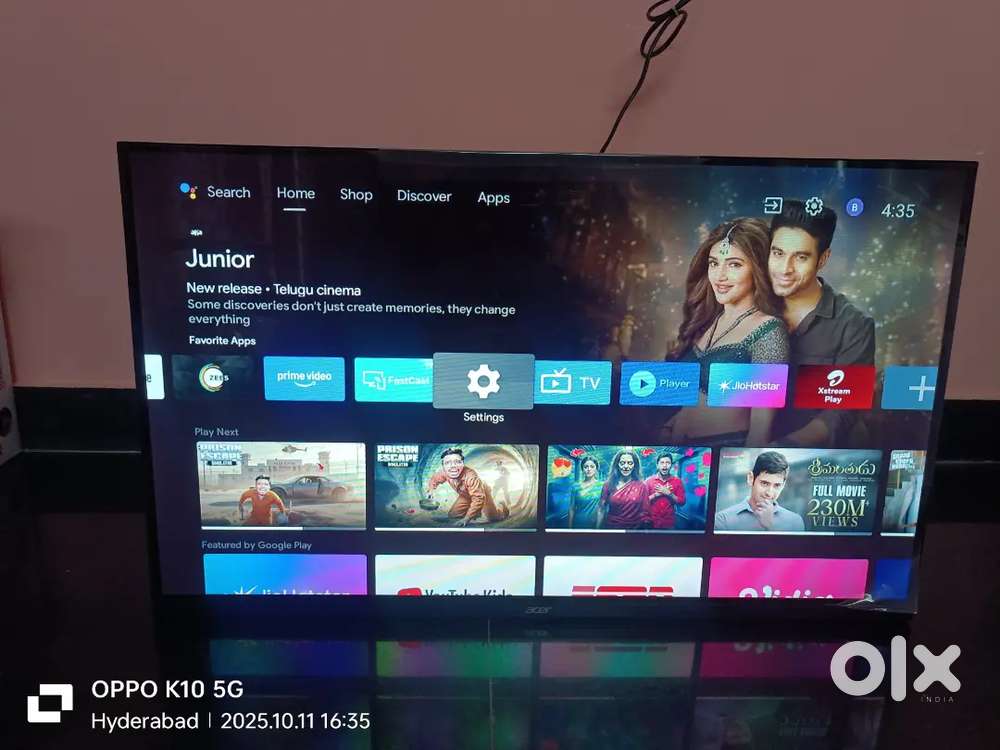 Acer 32 inches Android 2 yr old HD TV