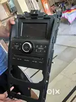 Xuv 500 multimedia stereo with assembly and vortex under seat woofer