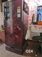 LG Refrigerator at Best Price – Hardly Used!