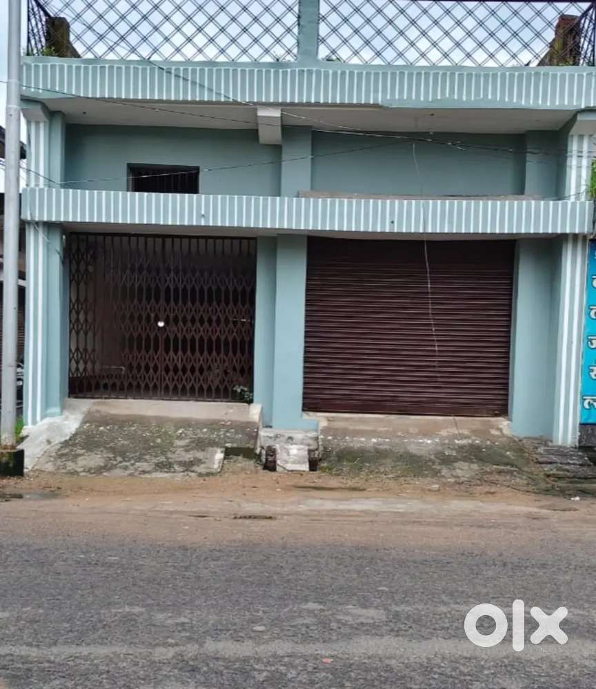 Shop at the Main road for rent