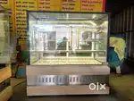 Bakery showcase stall