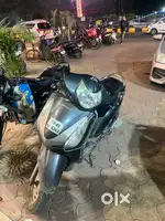 Gadi mai koi kaam nhi hai
