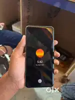 Mujhe dusra phone lena h