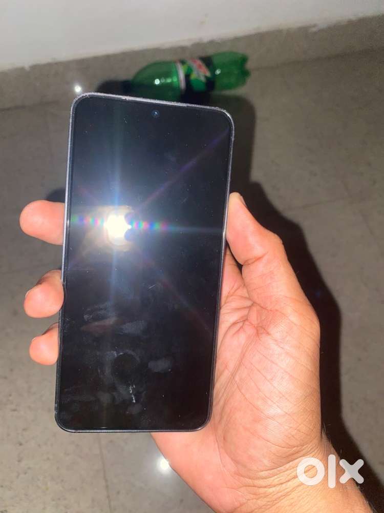 samsung s24 128 Gb only 3days old bill box