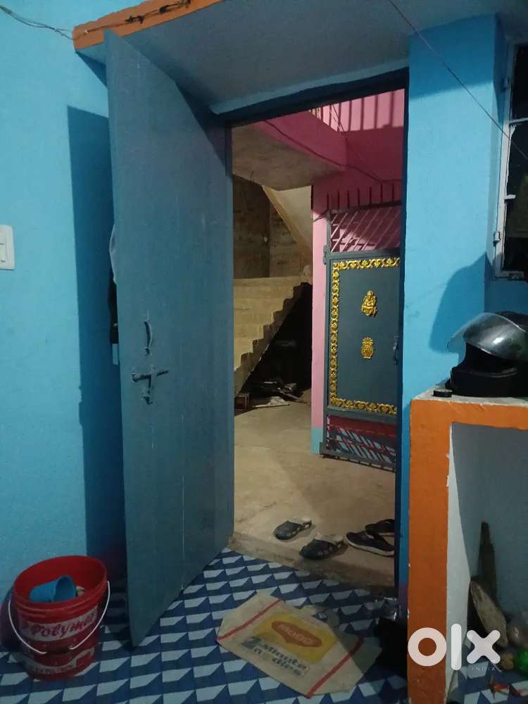 Bachelor allowed & family boys girls