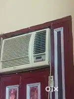 LG 1.5  ton AC