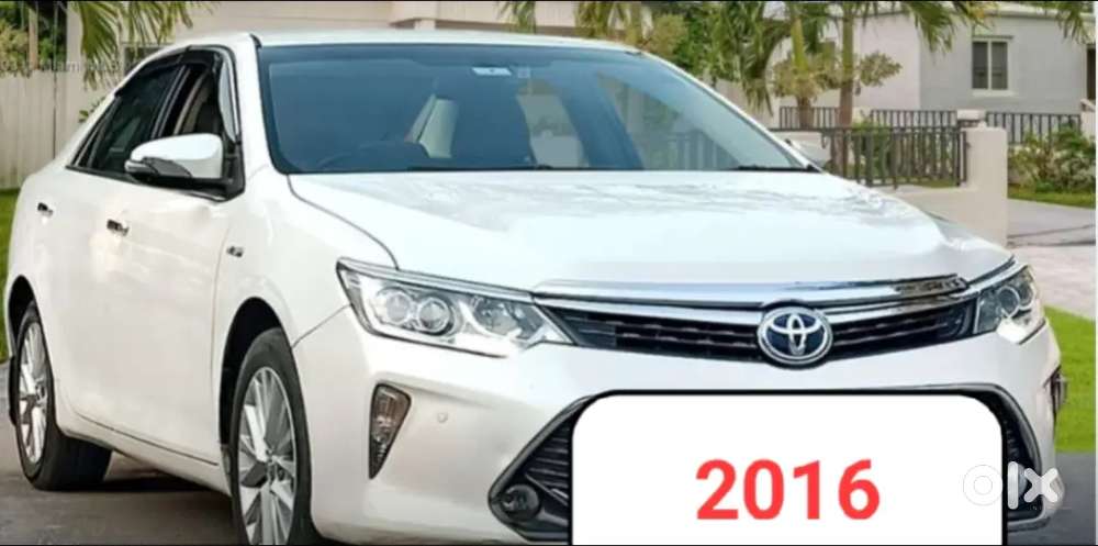 Toyota Camry 2016 Petrol Well Maintained