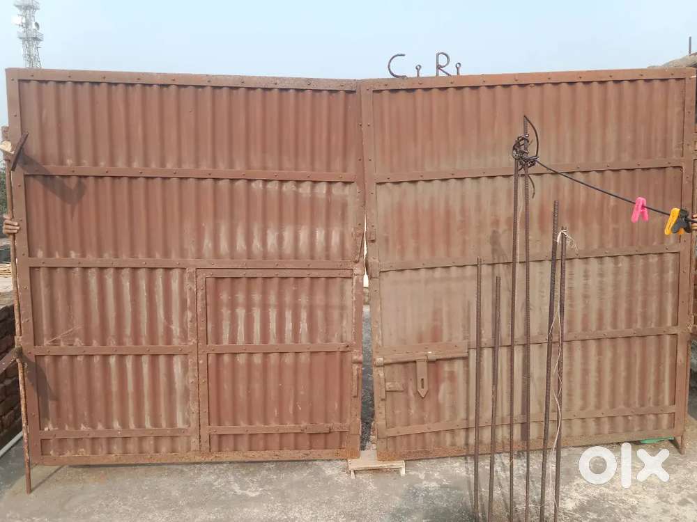 Heavy Iron gate