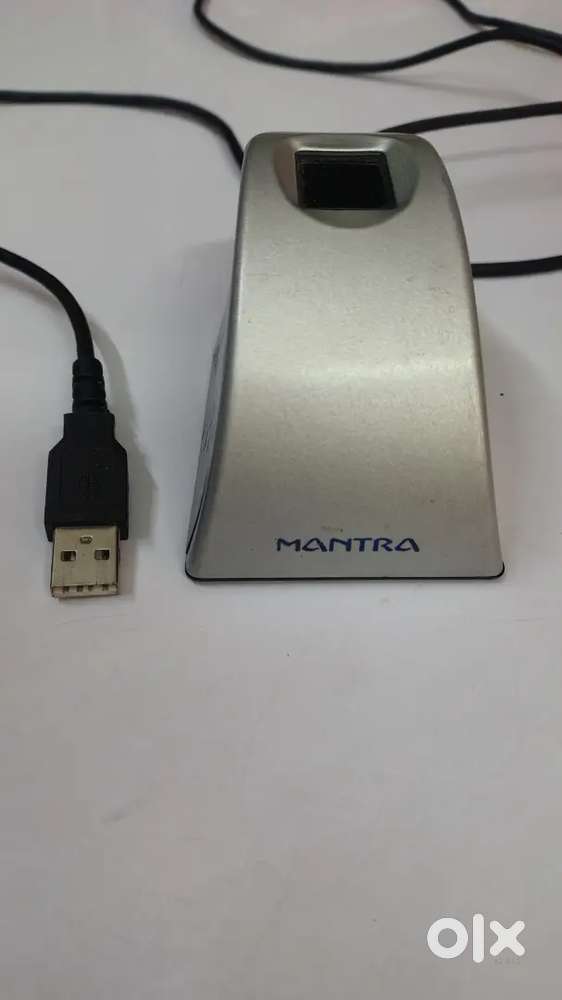 Mantra Biometric Device ( MFS - 100 )
