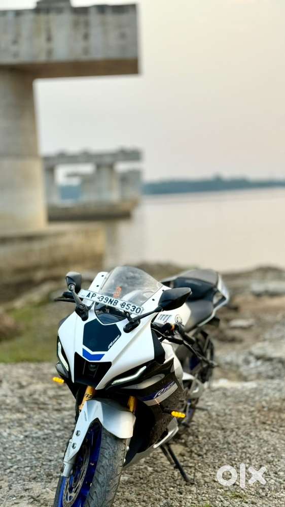 Yamaha R15M no complaints used on near only. sealed tires