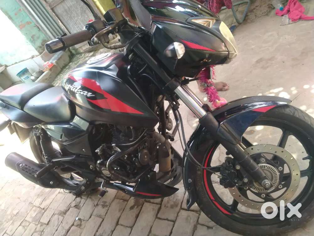 Pulser 150