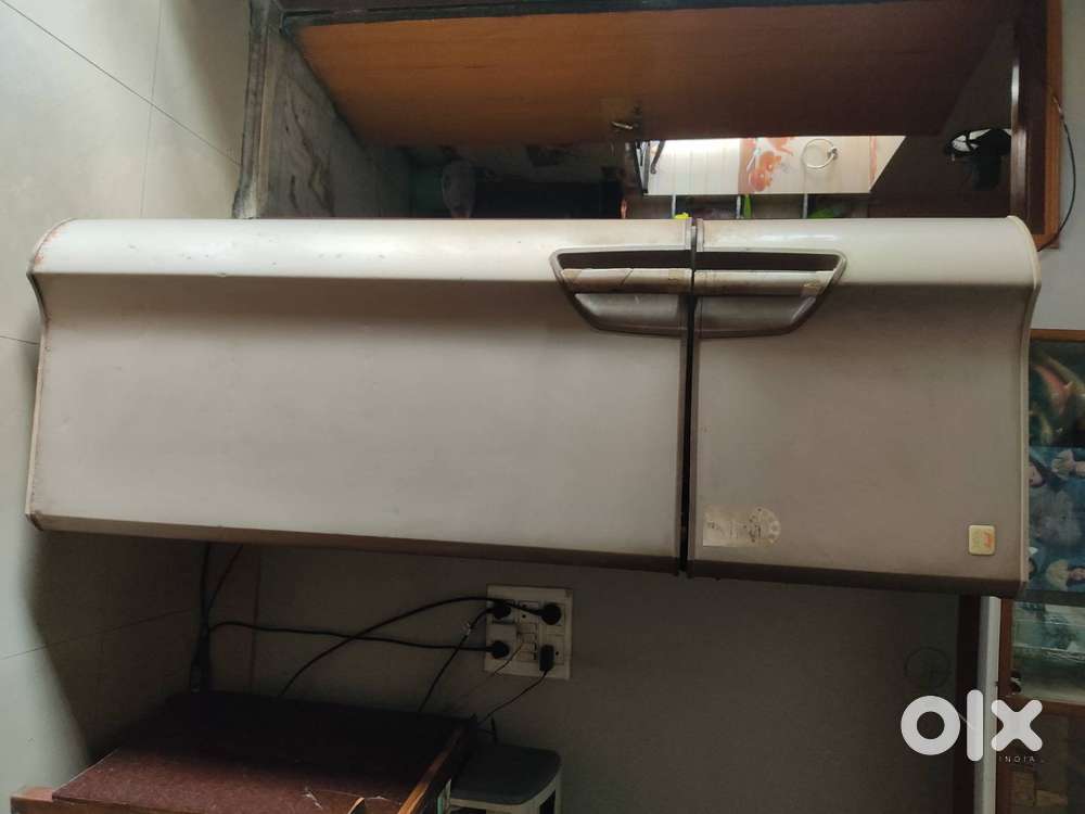 GODREJ EON 390 LTRS FRIDGE IN FAIR CONDITION