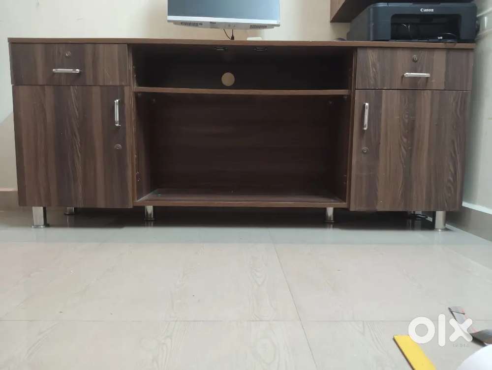 TV unit table