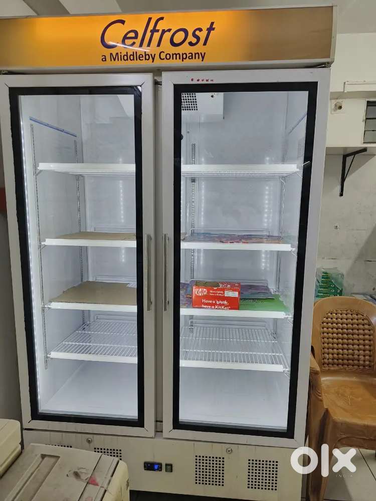 Celfrost a middle by company (fridge)