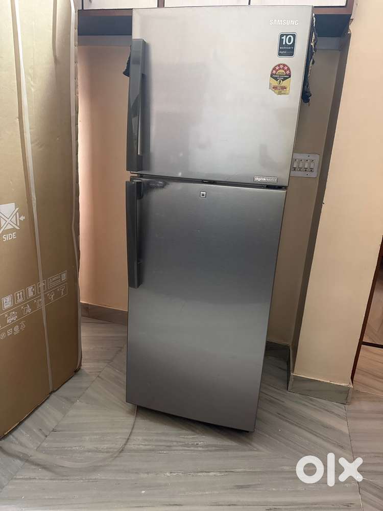 Samsung 350 ltr 10 year old in a one condition