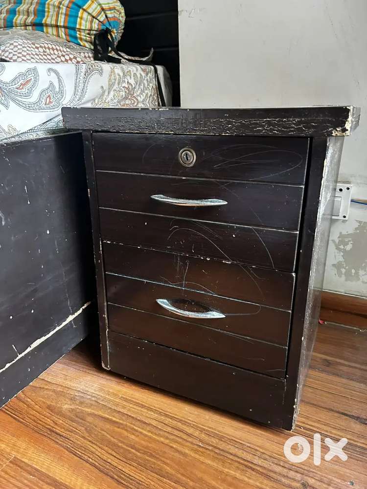 Moving out Sale