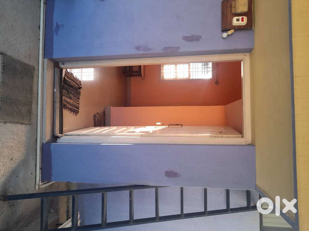 Room for rent vegetarian only