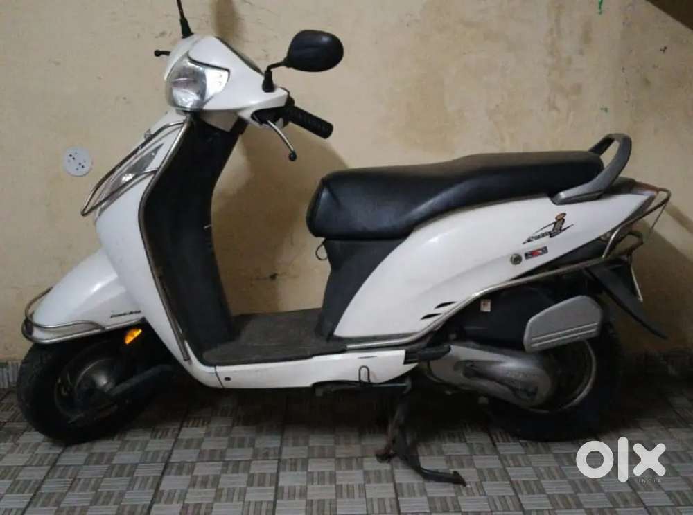 Active i 110cc - white colour