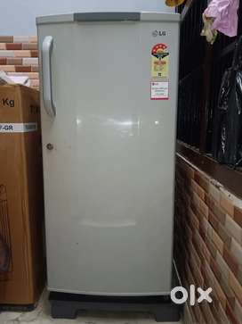 4 STAR LG FRIDGE IN 185 LITERS