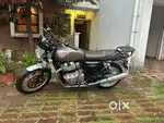 It offers a comfortable ride with good handeling in traffic.