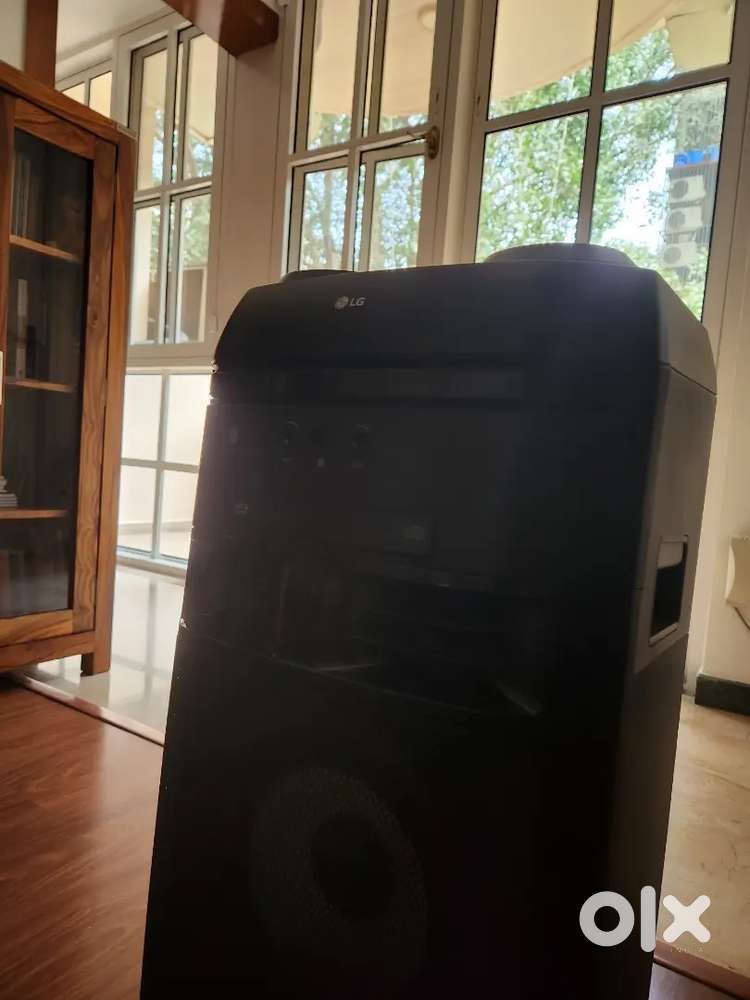 LGOK55 PARTY SPEAKER