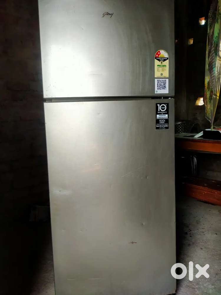 Godrej 2star Double Door Refrigerator 223 ltr