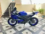 YAMAHA R15 V3
