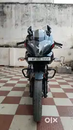 Pulsar 220f in mint condition